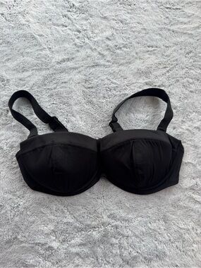 TA3 Busty Bra Top NWOT Underwire Bikini Top Black Medium F/G